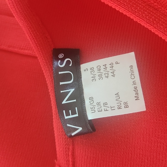 NWOT..Red Dress - Picture 10 of 12